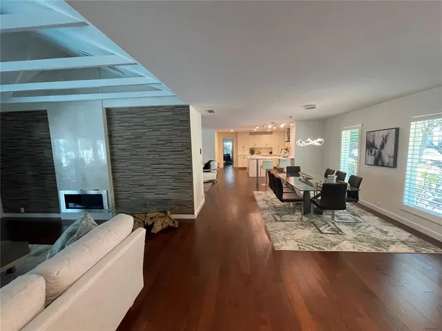 $15,000 | 460 Pheasant Drive, Sarasota, FL 34236