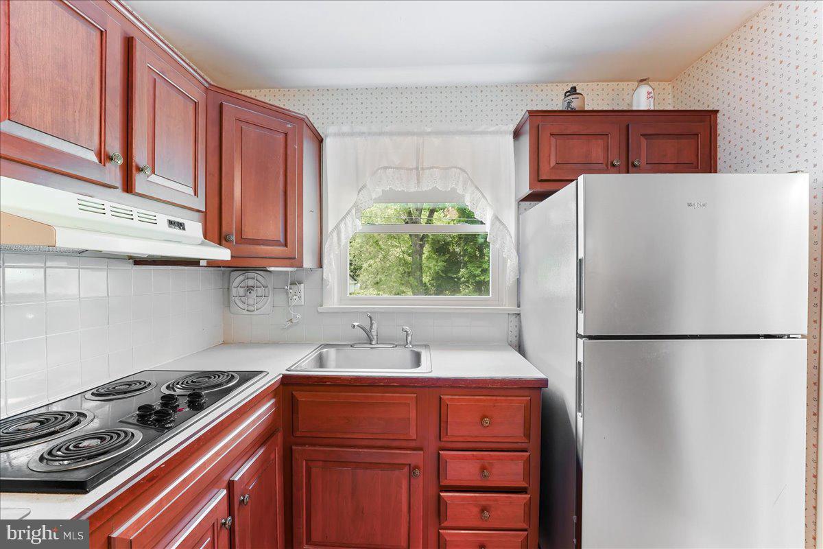 943 Georgetown Road Swarthmore, PA 19081 - Photo 11 of 31 Gallery Image 11