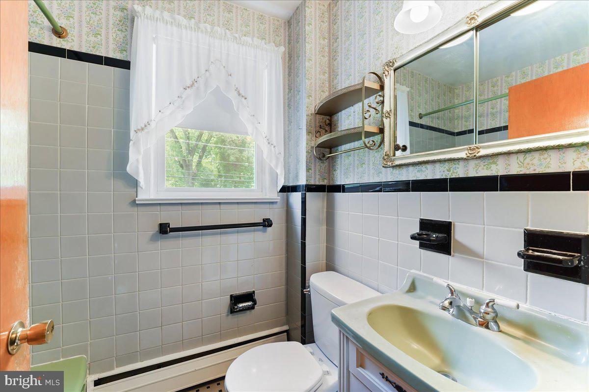 943 Georgetown Road Swarthmore, PA 19081 - Photo 15 of 31 Gallery Image 15