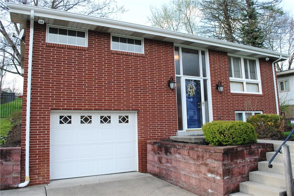 18 Diebold Road McKees Rocks, PA 15136 - Photo 1 of 15