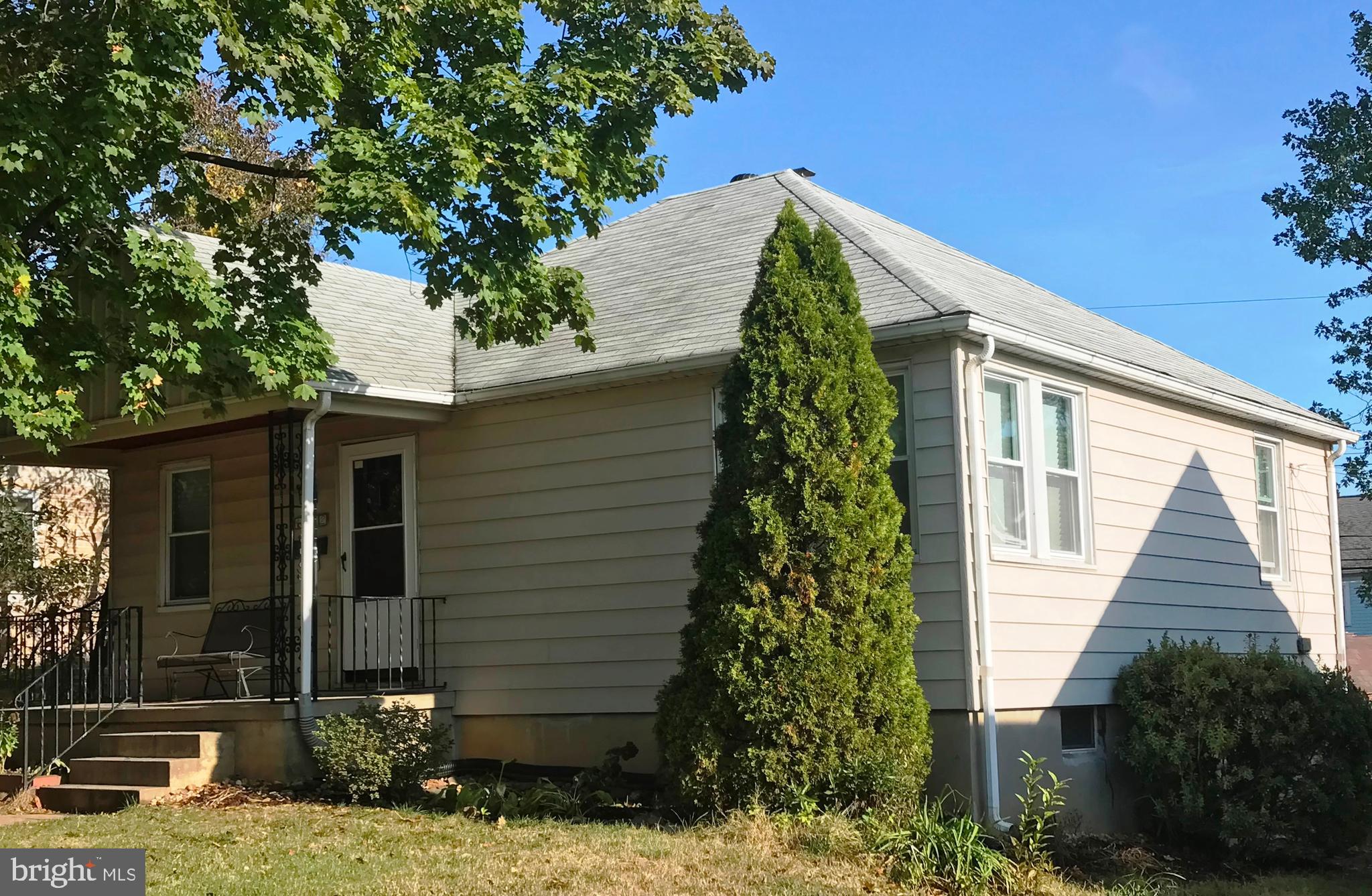 4212 Thorncliff Road Baltimore, MD 21236 - Photo 1 of 20 4212 Thorncliff Rd. -