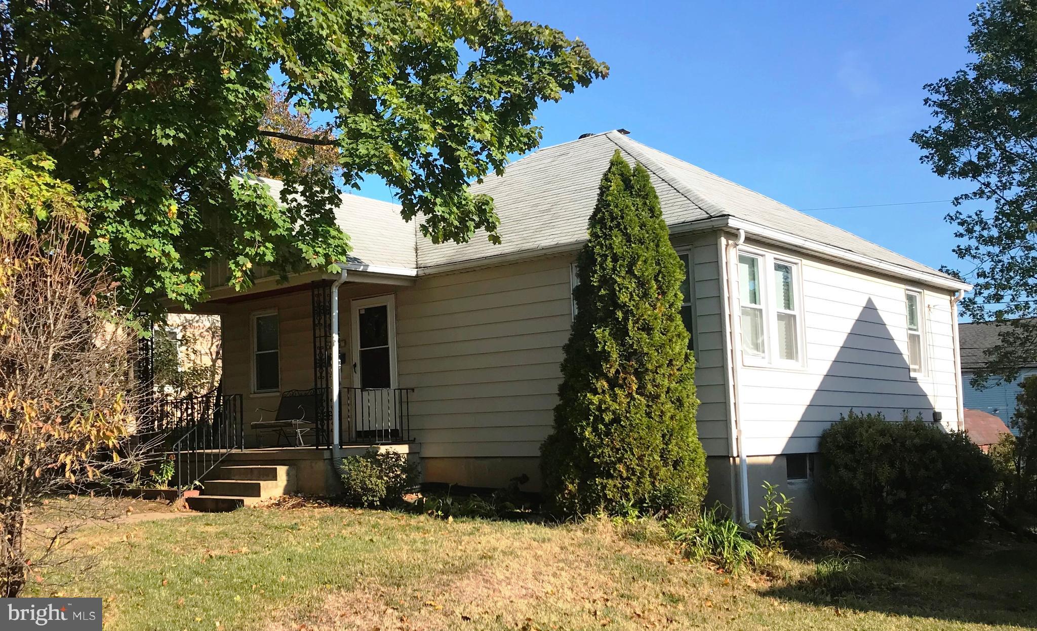 4212 Thorncliff Road Baltimore, MD 21236 - Photo 2 of 20 Gallery Image 2