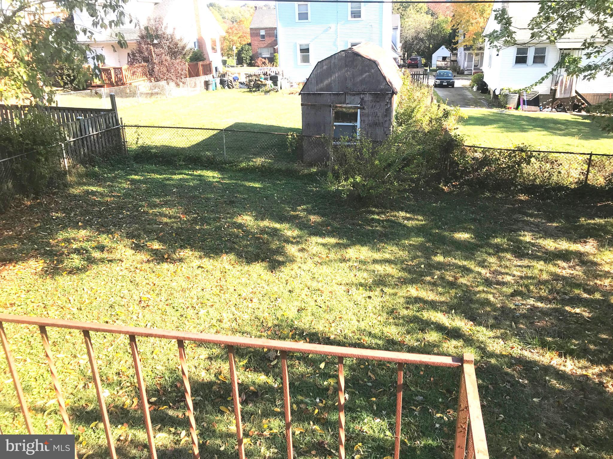 4212 Thorncliff Road Baltimore, MD 21236 - Photo 19 of 20 Backyard