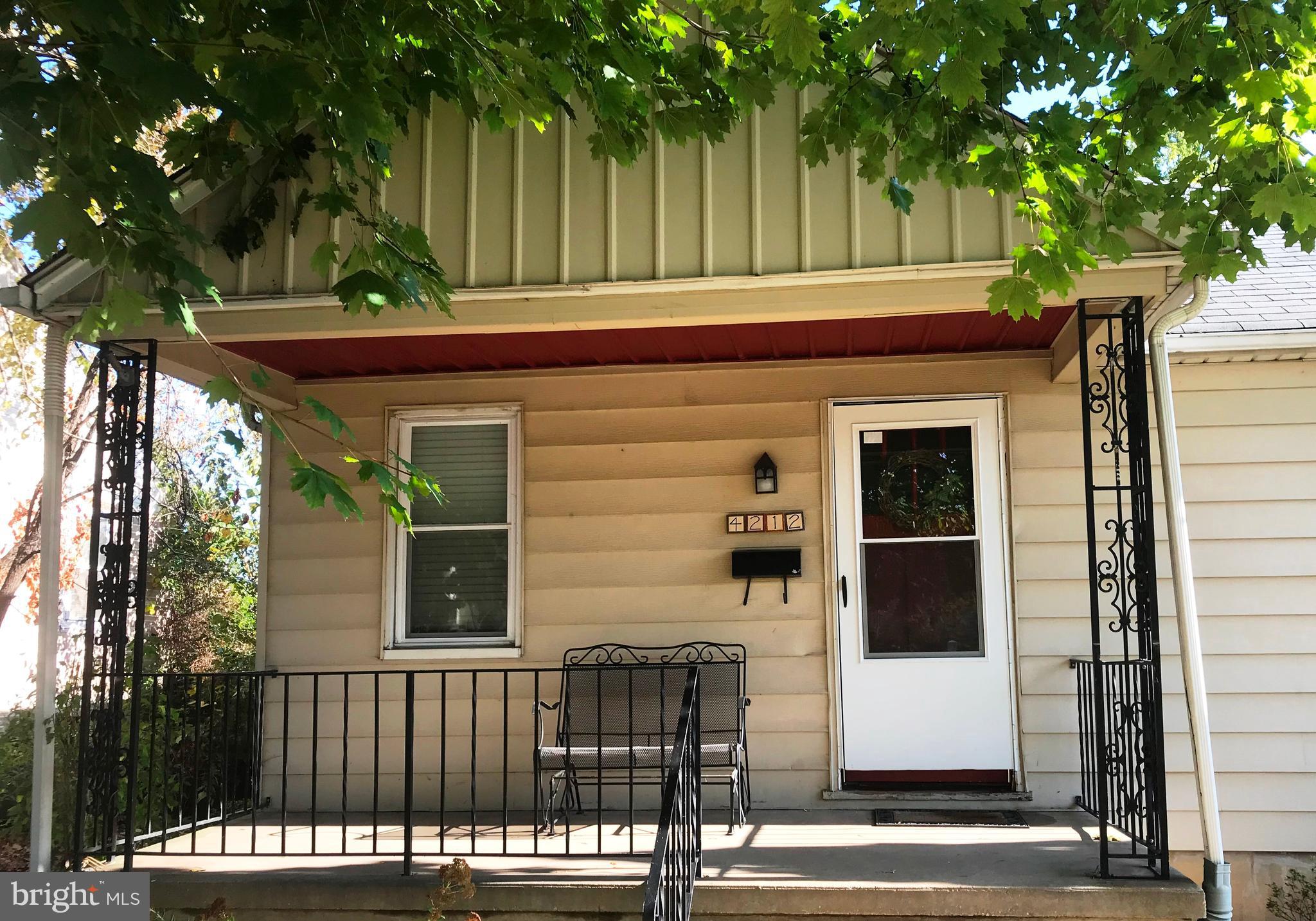 4212 Thorncliff Road Baltimore, MD 21236 - Photo 3 of 20 Cute front porch