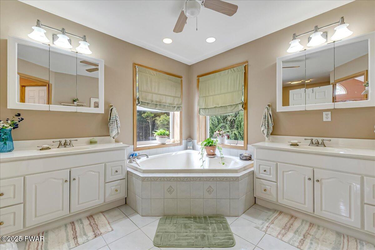 102 Stone Ridge Road Dingmans Ferry, PA 18328 - Photo 25 of 53