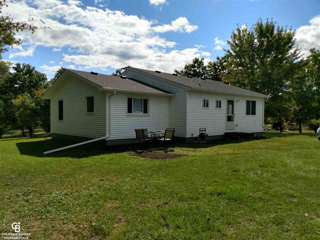 12168 Fisher Road Yale, MI 48097 - Photo 18 of 23