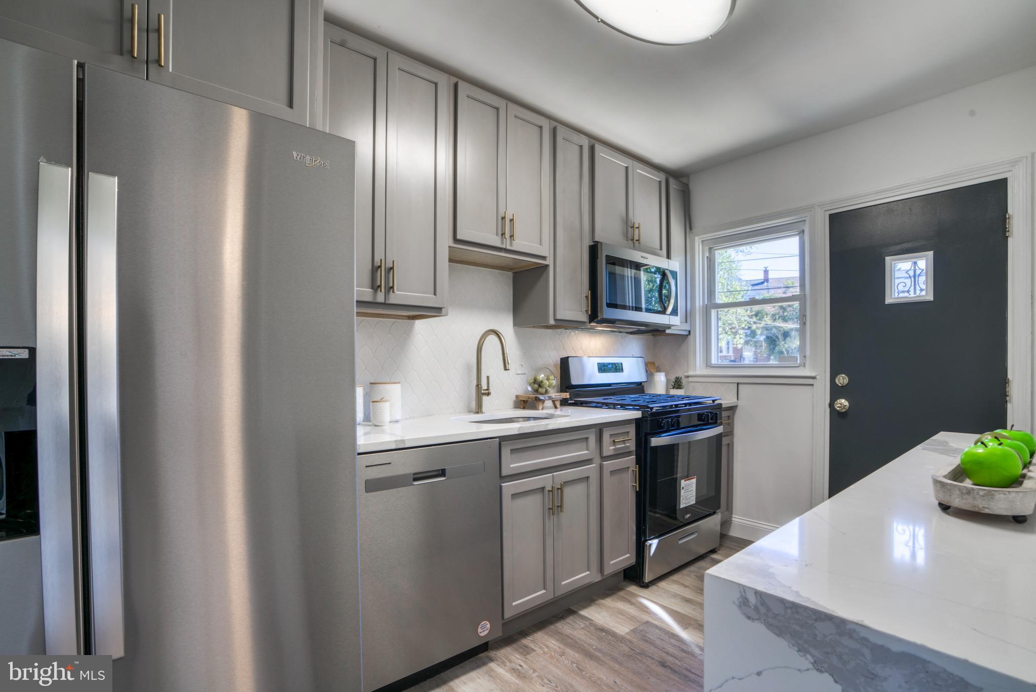 4529 Marble Hall Road Baltimore, MD 21239 - Photo 12 of 46