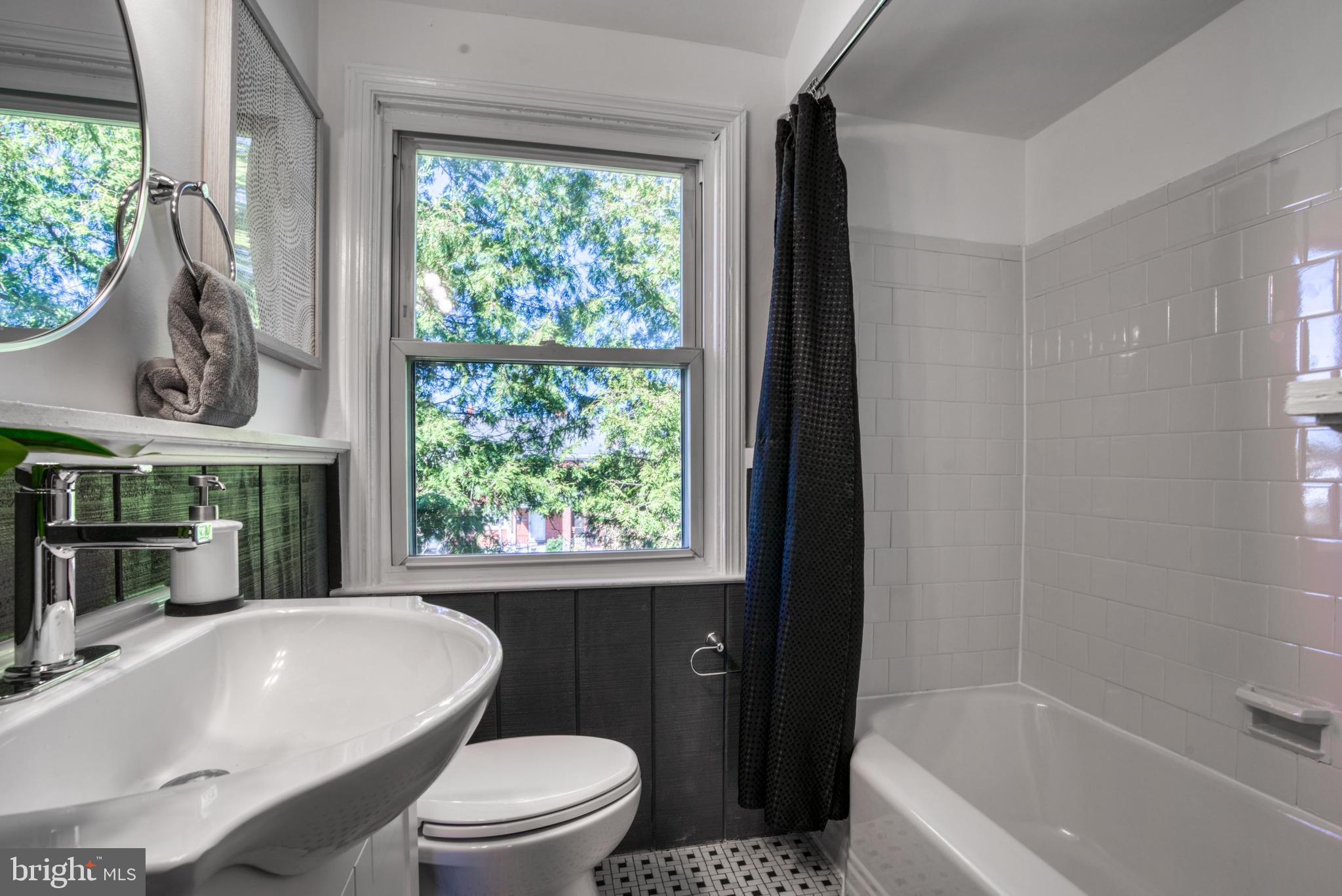 4529 Marble Hall Road Baltimore, MD 21239 - Photo 18 of 46
