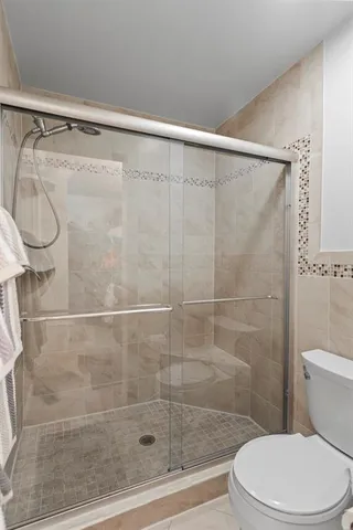 $328,000 | 4624 Carambola Circle North, Unit 2706, Coconut Creek, FL 33066