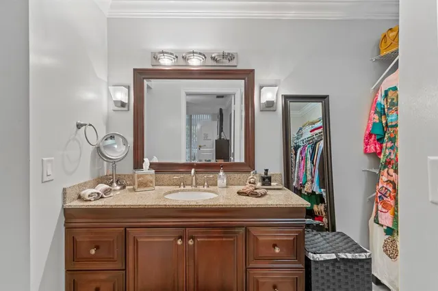 $328,000 | 4624 Carambola Circle North, Unit 2706, Coconut Creek, FL 33066