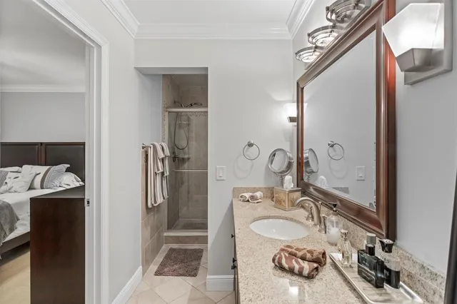 $328,000 | 4624 Carambola Circle North, Unit 2706, Coconut Creek, FL 33066