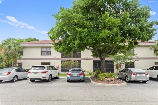 $328,000 | 4624 Carambola Circle North, Unit 2706, Coconut Creek, FL 33066