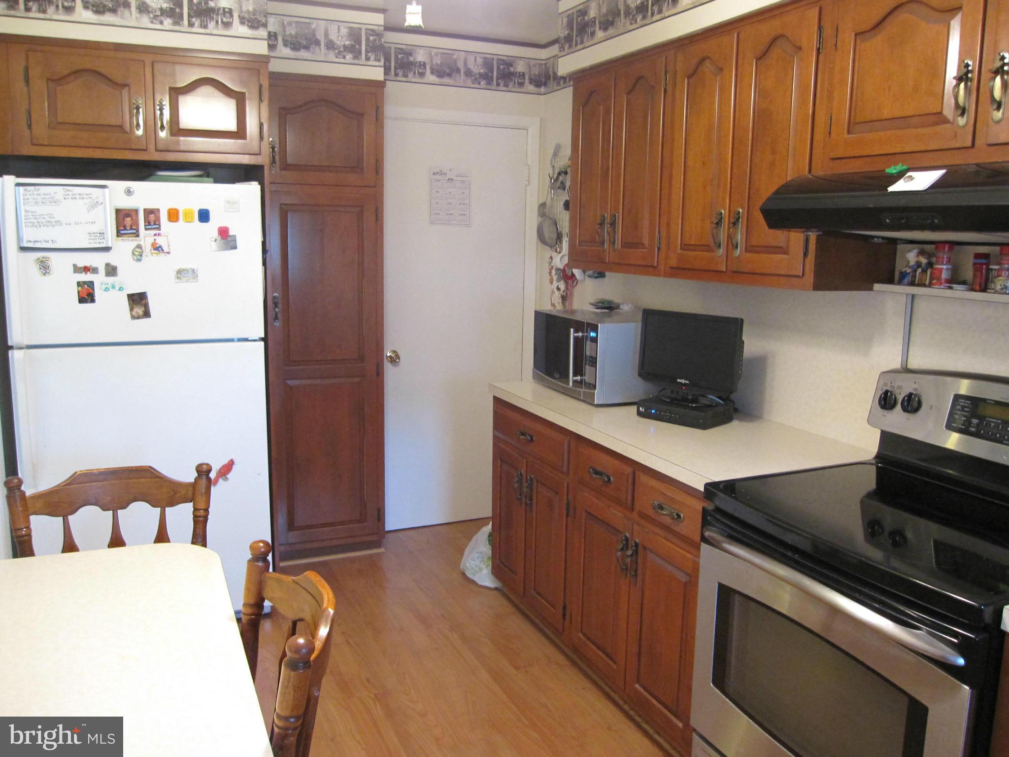 1117 Hollen Road Baltimore, MD 21239 - Photo 9 of 12 Kitchen