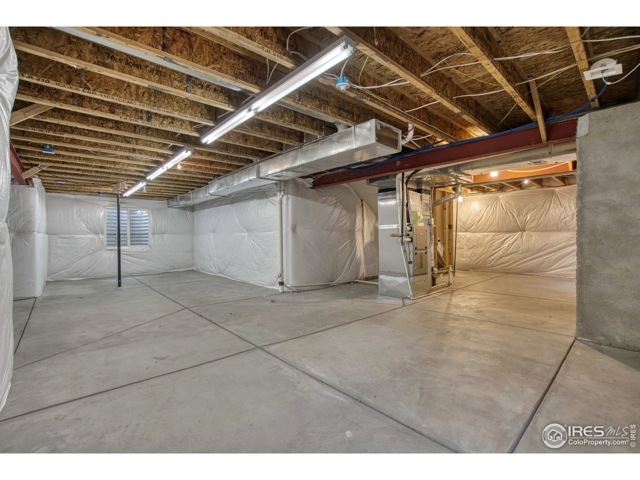 8552 Raspberry Drive Frederick, CO 80504 - Photo 32 of 40 a view of a indoor space
