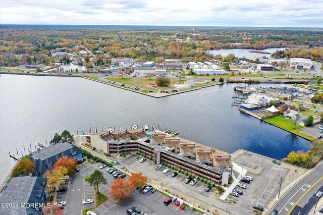 $2,500 | 77 East Water Street, Unit 5, Toms River, NJ 08753