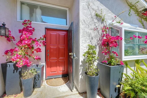 $4,700 | 3730 Via Del Rancho, Oceanside, CA 92056