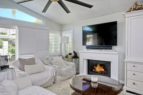 $4,700 | 3730 Via Del Rancho, Oceanside, CA 92056