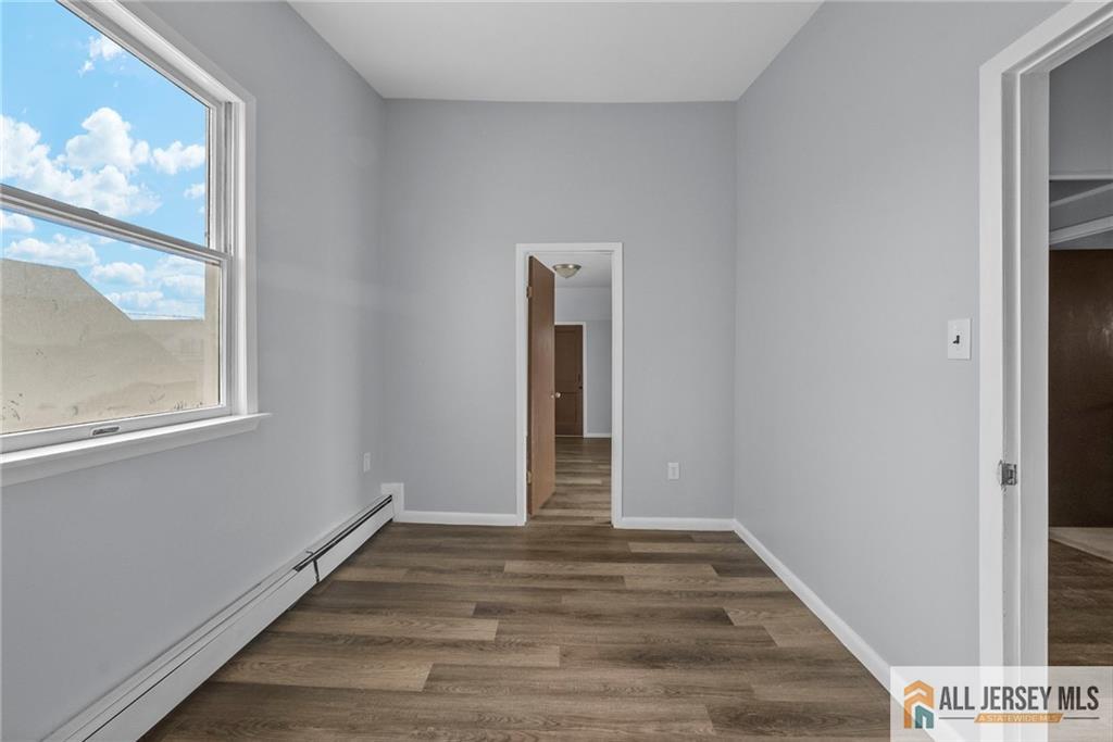 76 Andrew Street Hamilton, NJ 08610 - Photo 12 of 18