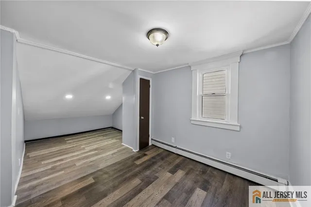 $2,700 | 76 Andrew Street, Hamilton, NJ 08610