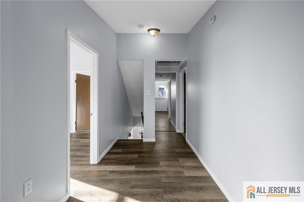 76 Andrew Street Hamilton, NJ 08610 - Photo 9 of 18