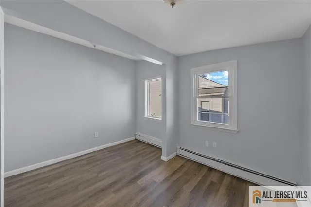 $2,700 | 76 Andrew Street, Hamilton, NJ 08610