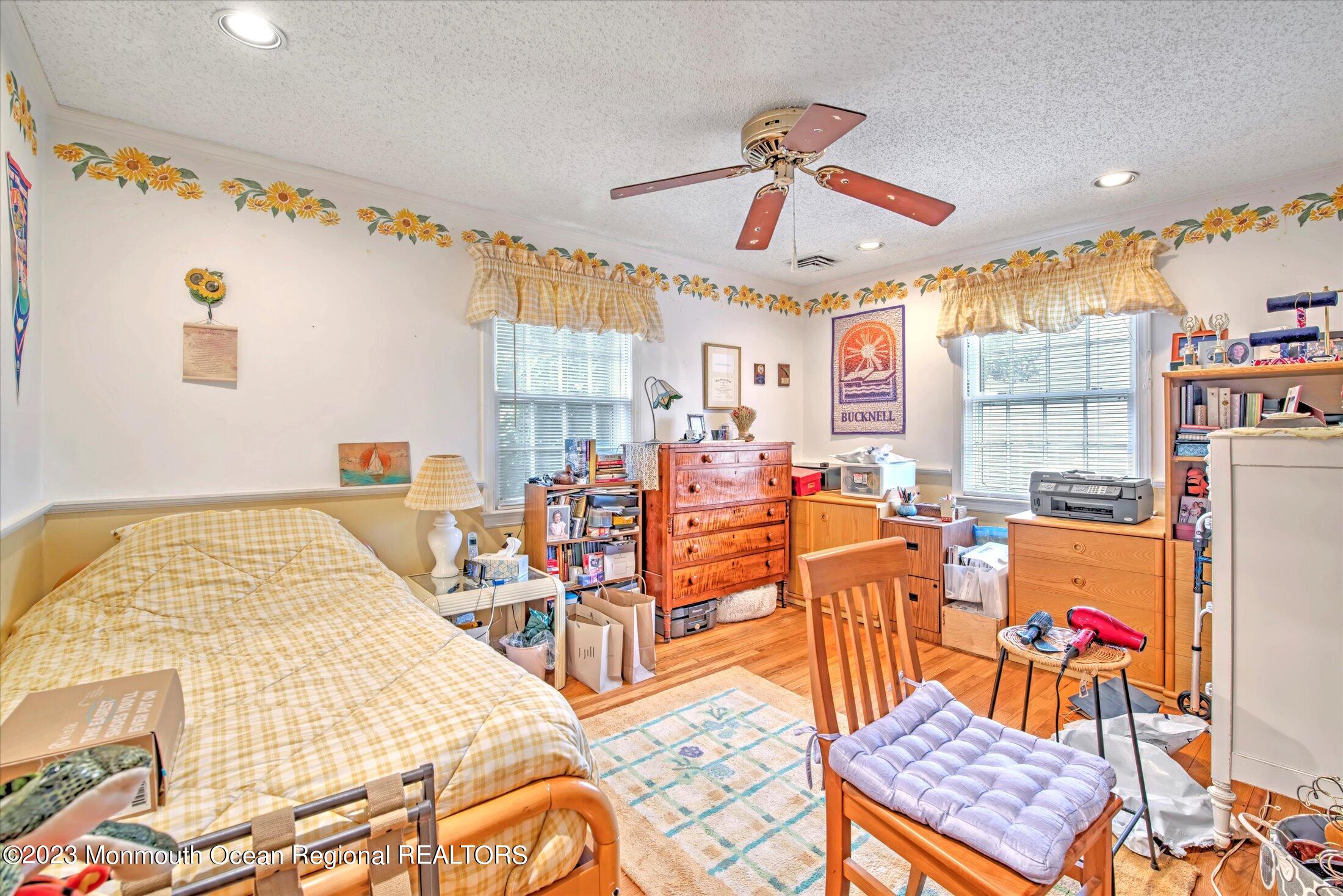 712 Schoolhouse Road Brielle, NJ 08730 - Photo 22 of 39 24-BEDROOM