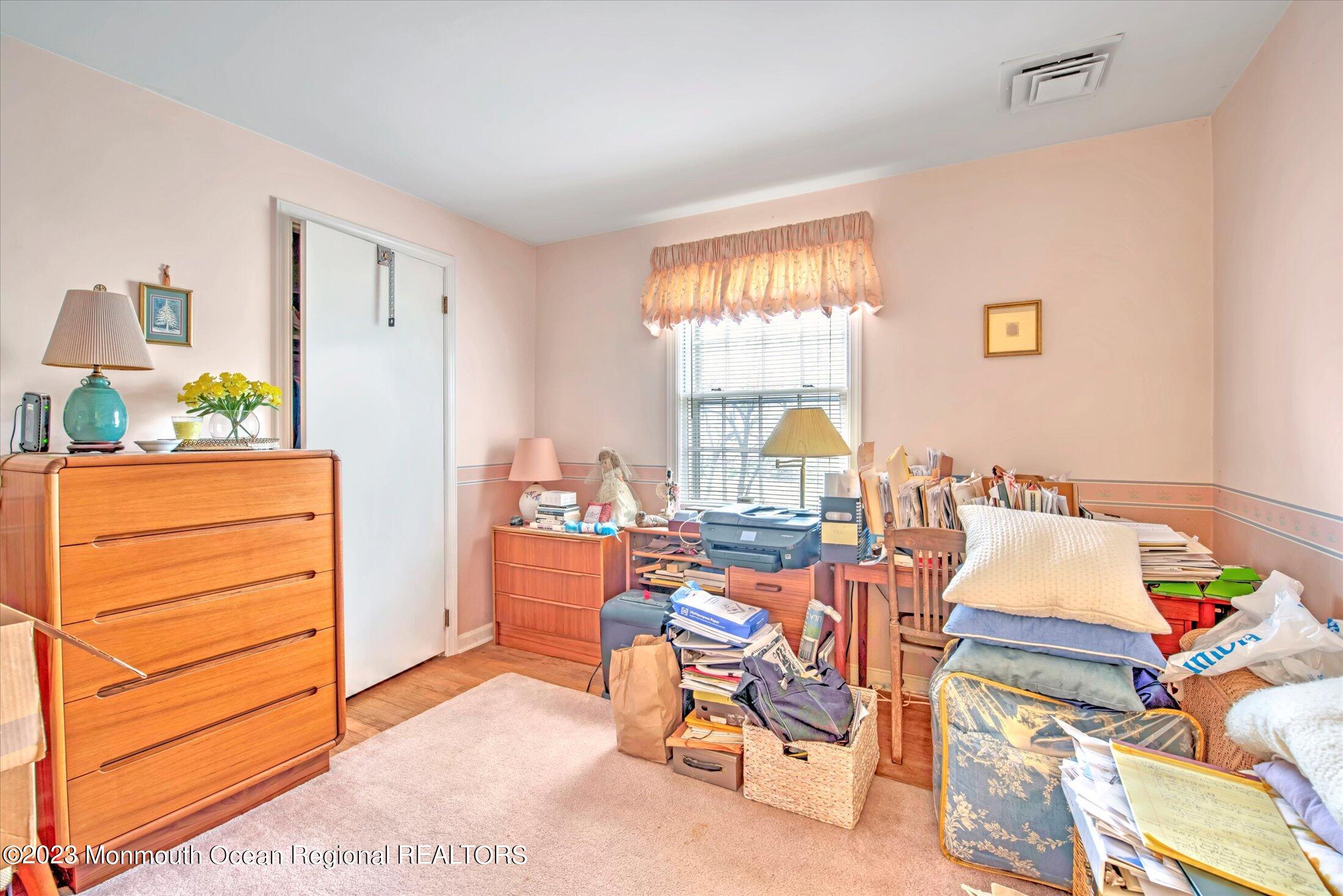 712 Schoolhouse Road Brielle, NJ 08730 - Photo 24 of 39 25-BEDROOM