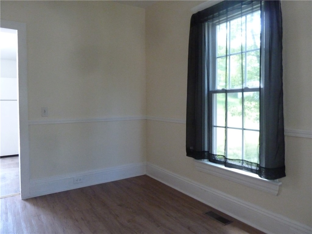 120 West 6th Street Corning, NY 14830 - Photo 19 of 28 Dining room view 1