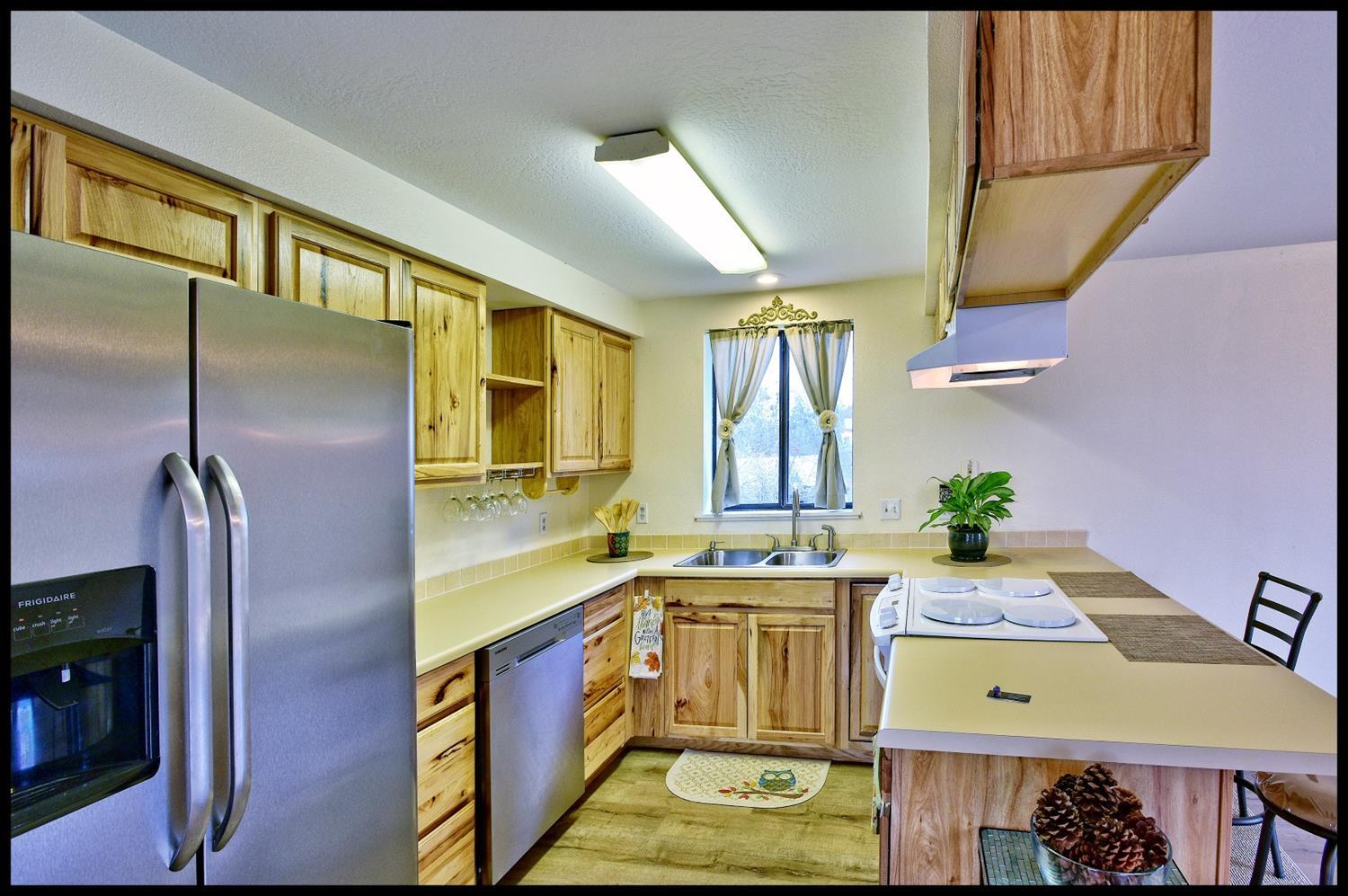 6011 Harris Road Central Point, OR 97502 - Photo 9 of 25 Additional Photo