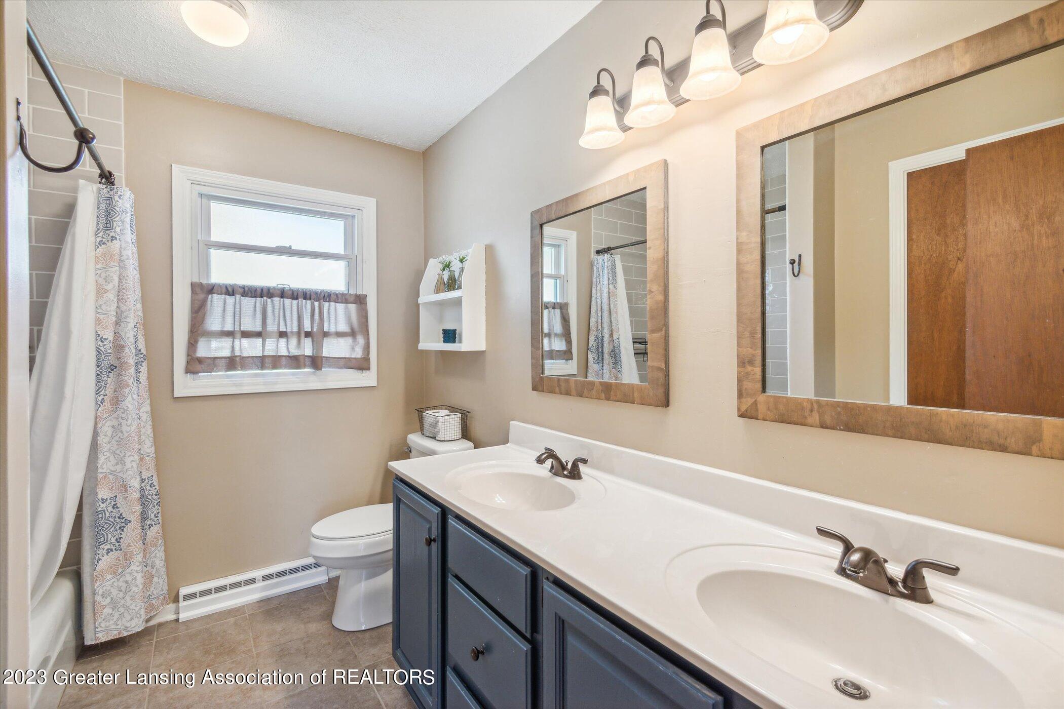11056 West 5th Street Fowler, MI 48835 - Photo 25 of 47 25-11056-W-5th-St-Fowler-MI-48835-Window