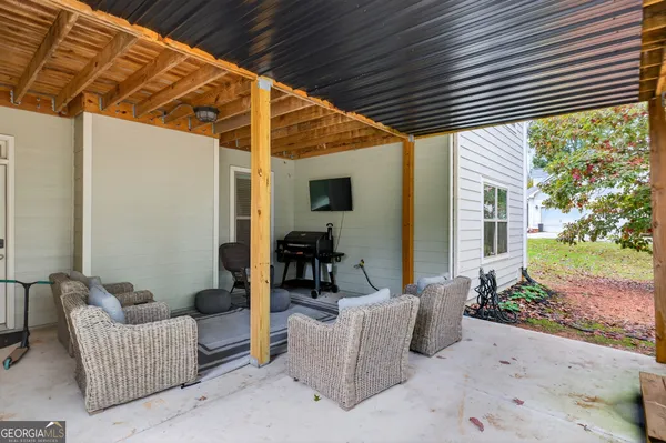 $715,000 | 22 Creek Side Court, Jefferson, GA 30549