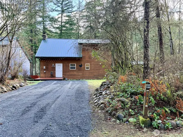 $409,500 | 17838 Pondside Court Southeast, Yelm, WA 98597