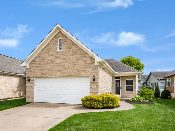 $525,000 | 995 Bushwood Lane, Columbus, OH 43235