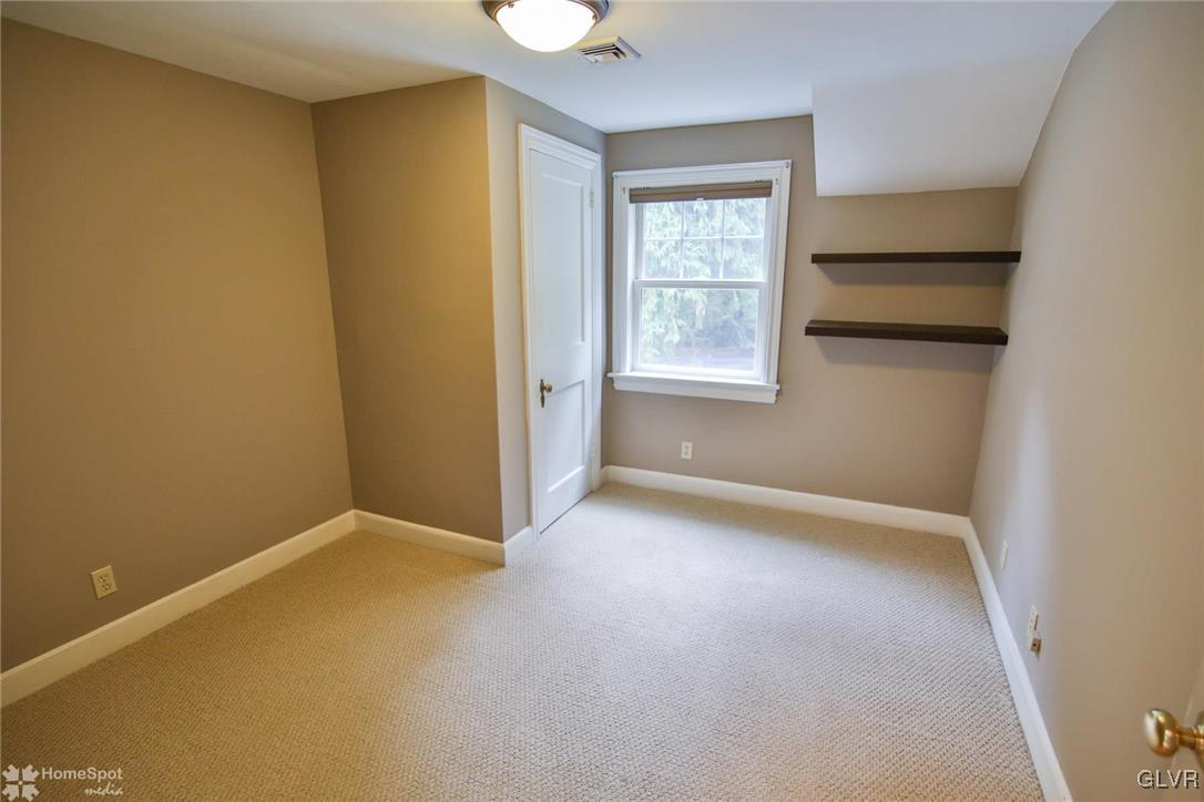 3433 Altonah Road Bethlehem, PA 18017 - Photo 19 of 35 Gallery Image 19