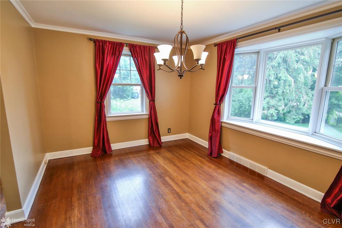 3433 Altonah Road Bethlehem, PA 18017 - Photo 4 of 35 Gallery Image 4