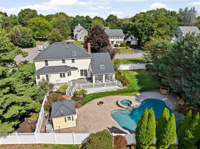 $1,525,000 | 2 Windward Lane, Scituate, MA 02066