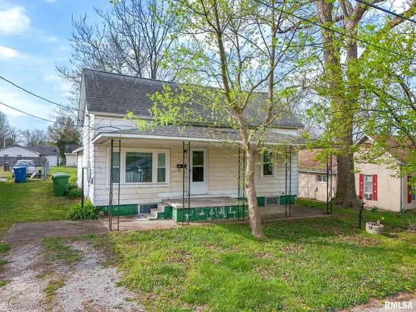$65,000 | 307 West Perrine Street, Johnston City, IL 62951