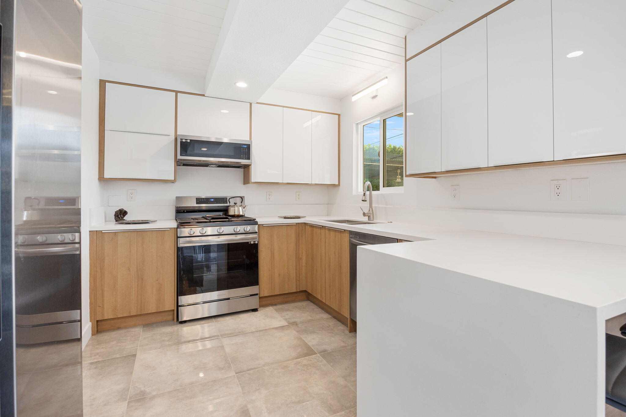 971 San Lucas Road Palm Springs, CA 92264 - Photo 15 of 55 73-web-or-mls-068A4673