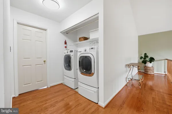 $975,000 | 6700 Passageway Place, Burke, VA 22015
