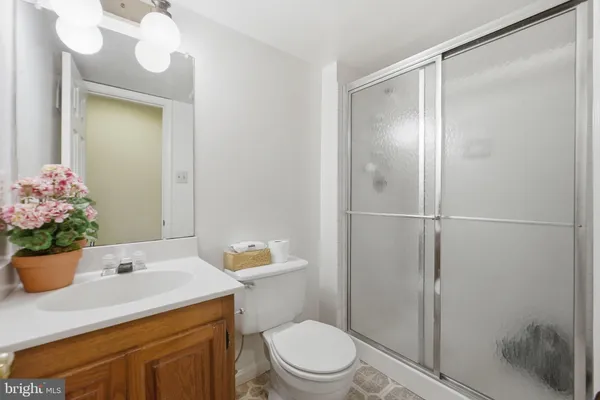 $975,000 | 6700 Passageway Place, Burke, VA 22015