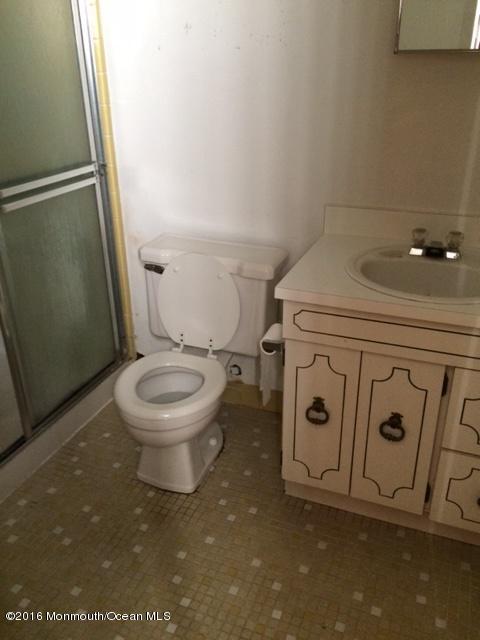 20 Brookside Road Neptune Township, NJ 07753 - Photo 2 of 5 brookside bath1