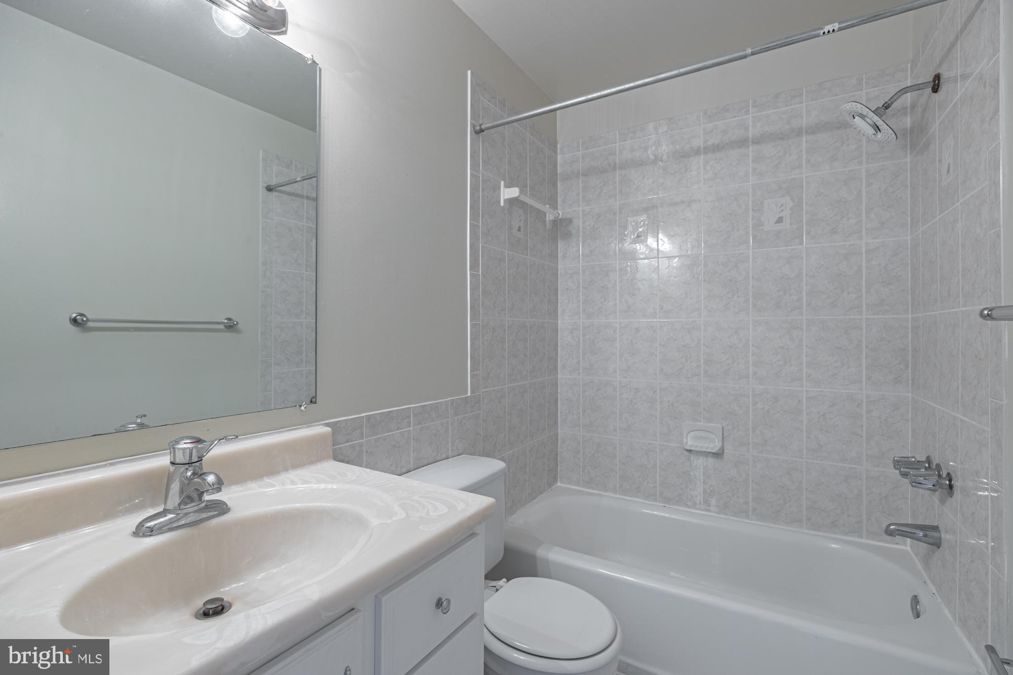 929 South Rolfe Street, Unit 2 Arlington, VA 22204 - Photo 18 of 25