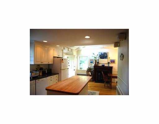 21 Lantern Lane Barrington, RI 02806 - Photo 4 of 12 Kitchen.