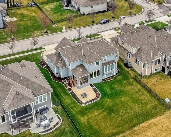 $825,000 | 4011 West 157th Terrace, Overland Park, KS 66224