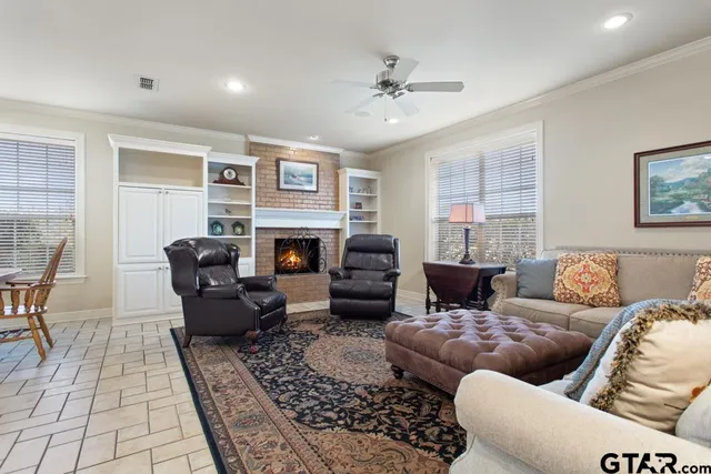 $650,000 | 11167 Marsh Wren Circle, Flint, TX 75762