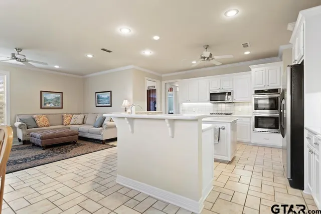 $650,000 | 11167 Marsh Wren Circle, Flint, TX 75762