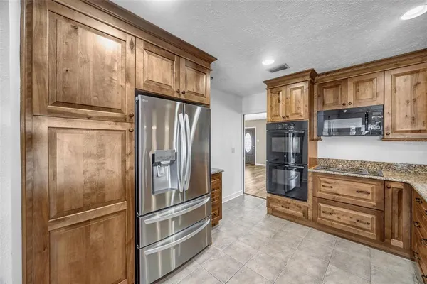 $685,000 | 6902 Potts Road, Riverview, FL 33569