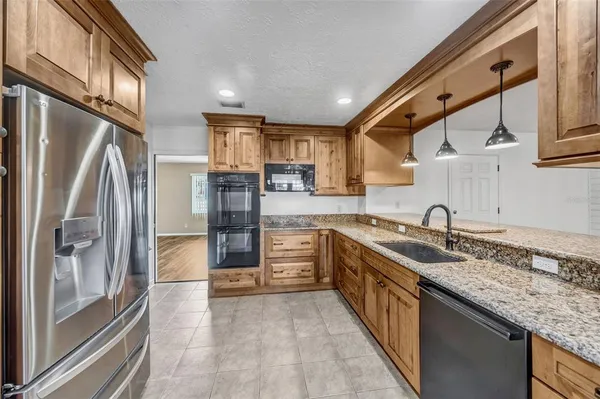 $685,000 | 6902 Potts Road, Riverview, FL 33569