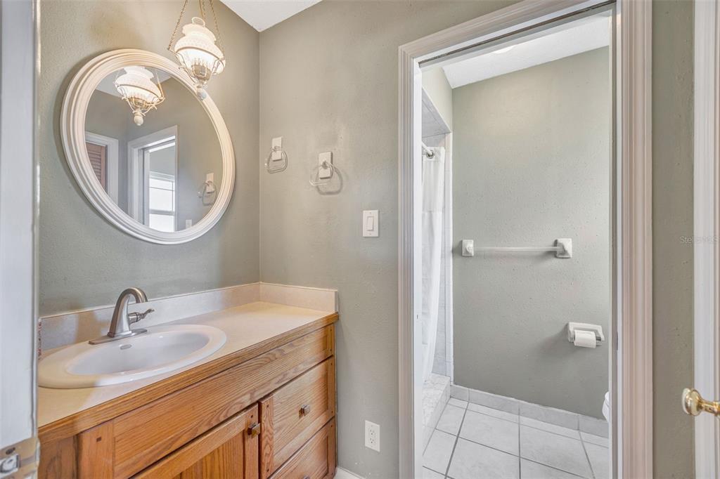 6902 Potts Road Riverview, FL 33569 - Photo 29 of 82