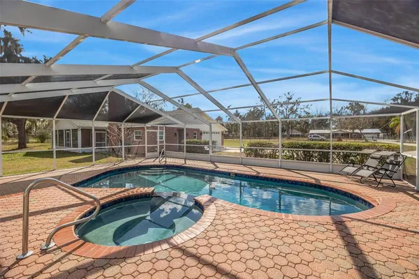 $685,000 | 6902 Potts Road, Riverview, FL 33569